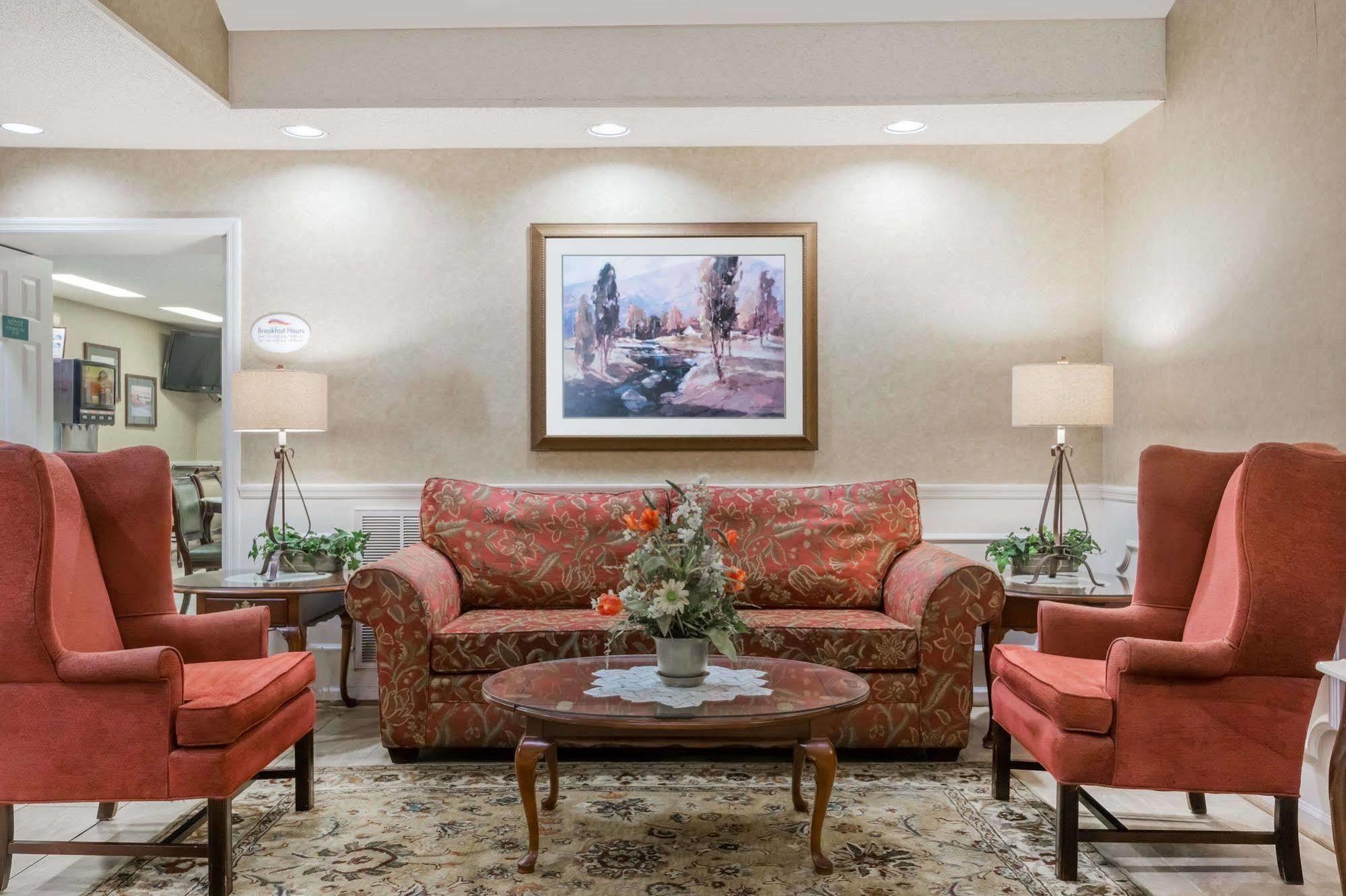 Hotel Baymont By Wyndham Waycross Exterior foto